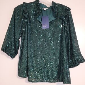 NWT! Crown & Ivy Hunter Green sequin top, size PM